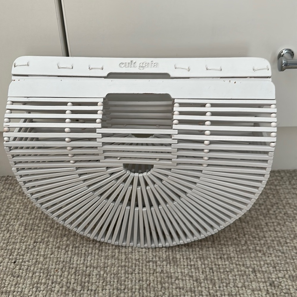 Wooden Cult Gaia clutch